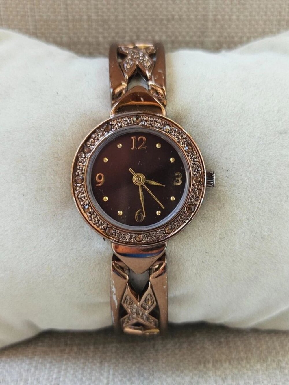 Vintage Allude Ladies Wristwatch Brown Tone Metal Bracelet Analog Quartz Watch